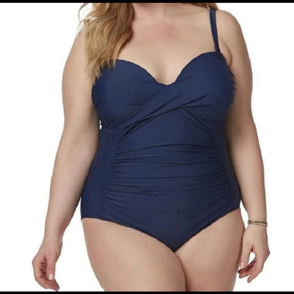 PRICE DROP! Navy blue ruched one piece - 20W